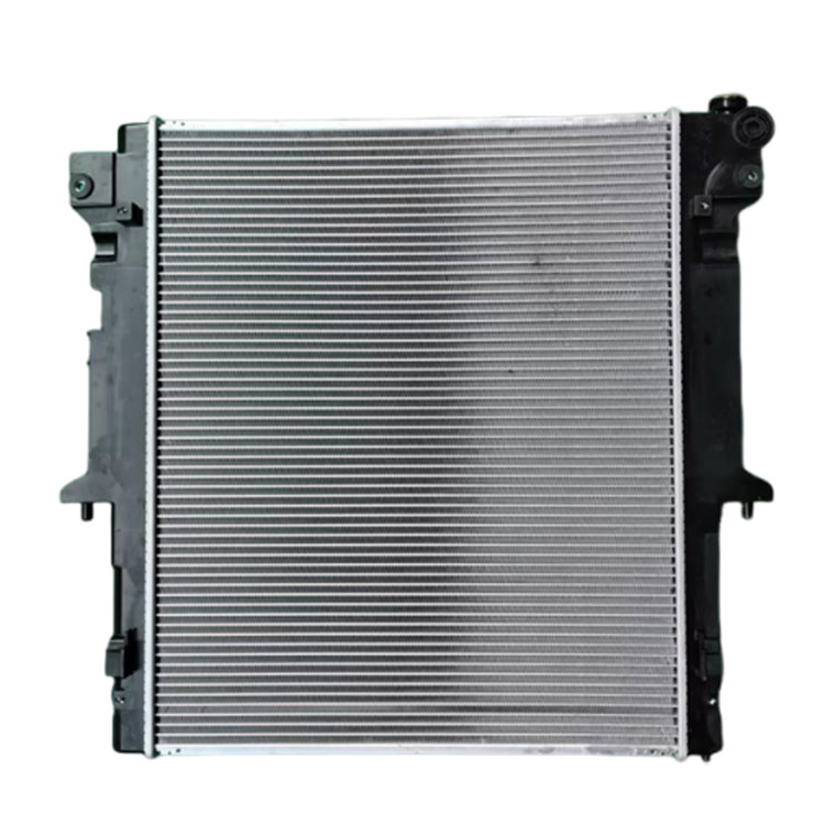 Radiator Mitsubishi Pajero 15 L200 4D56